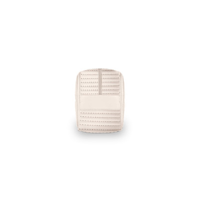 GILI. PU handbag (21 recycled PU and 30 recycled polyester)